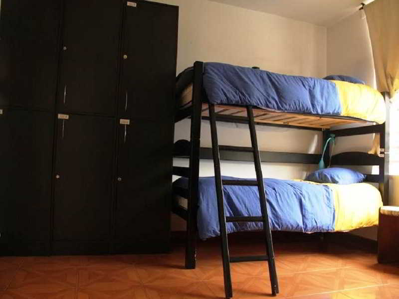 Hostal La Pinta Μπογκοτά Εξωτερικό φωτογραφία