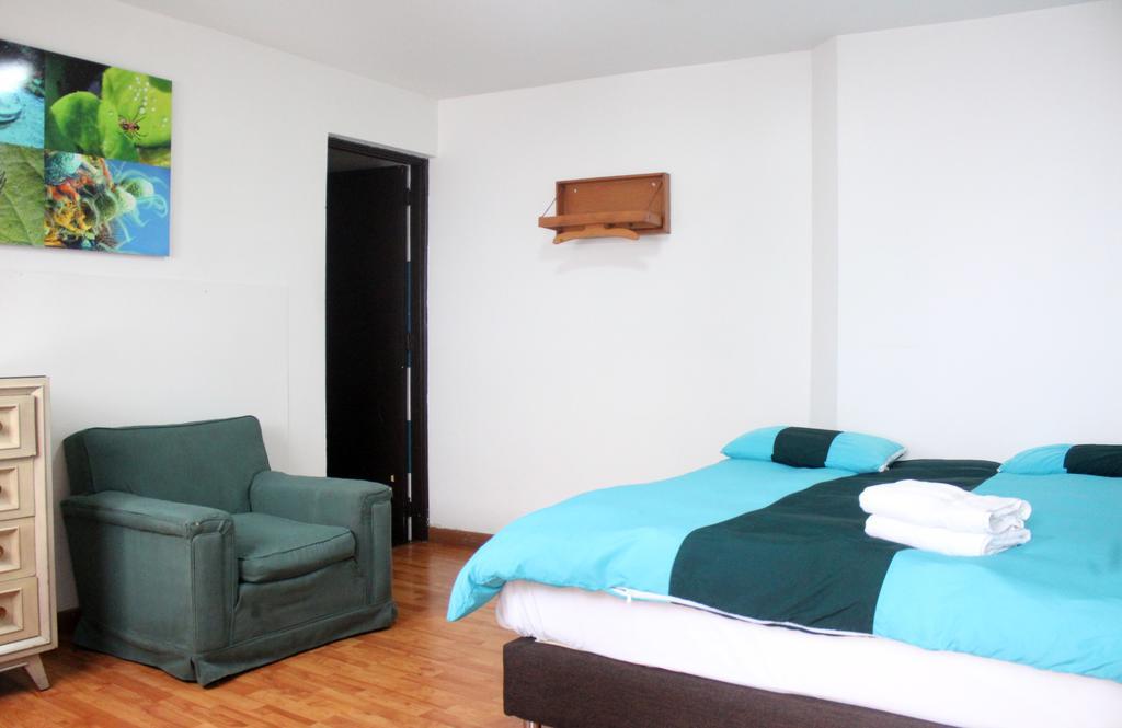 Hostal La Pinta Μπογκοτά Εξωτερικό φωτογραφία