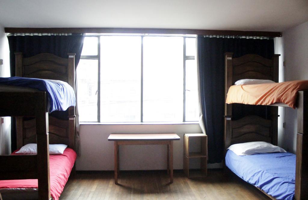 Hostal La Pinta Μπογκοτά Εξωτερικό φωτογραφία