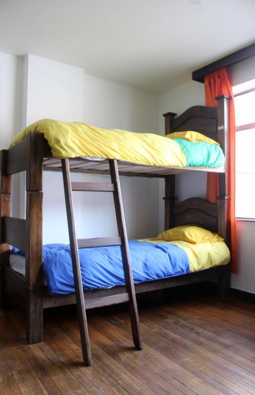 Hostal La Pinta Μπογκοτά Εξωτερικό φωτογραφία