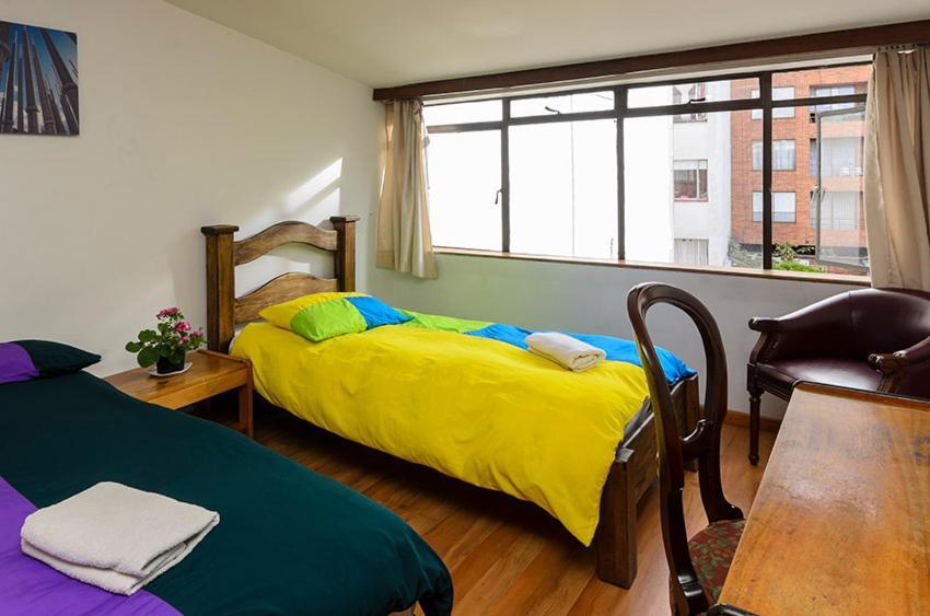 Hostal La Pinta Μπογκοτά Εξωτερικό φωτογραφία