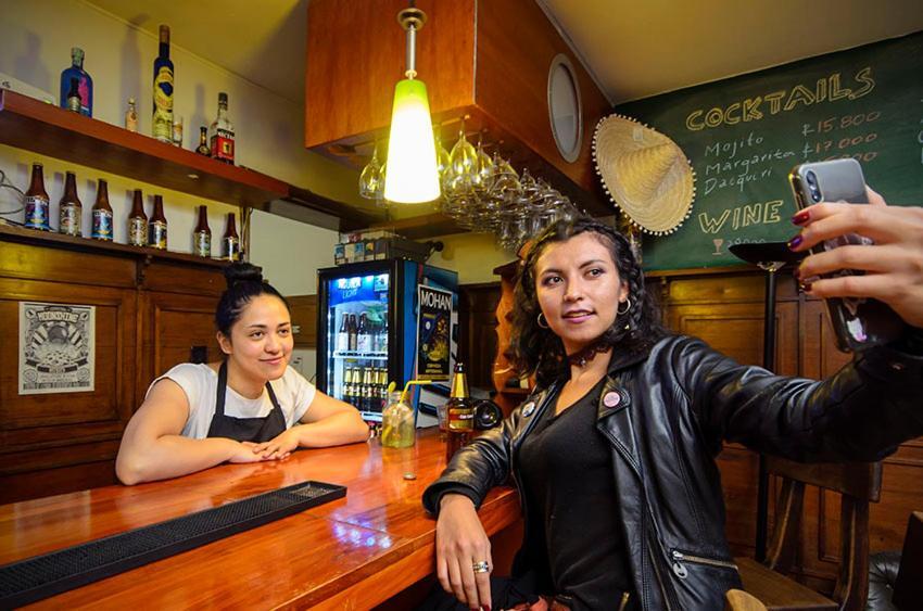 Hostal La Pinta Μπογκοτά Εξωτερικό φωτογραφία