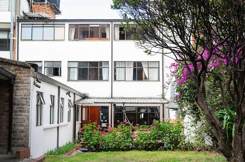Hostal La Pinta Μπογκοτά Εξωτερικό φωτογραφία